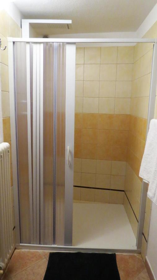Lo Gnomo Sotto Al Glicine Apartment Chatillon Ngoại thất bức ảnh
