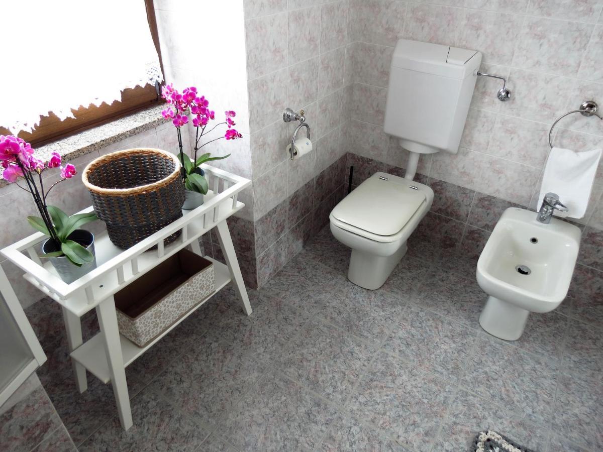 Lo Gnomo Sotto Al Glicine Apartment Chatillon Ngoại thất bức ảnh
