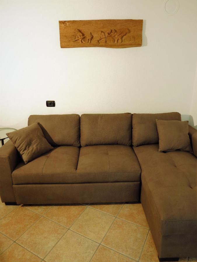 Lo Gnomo Sotto Al Glicine Apartment Chatillon Ngoại thất bức ảnh