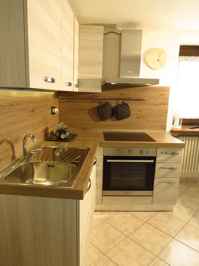 Lo Gnomo Sotto Al Glicine Apartment Chatillon Ngoại thất bức ảnh