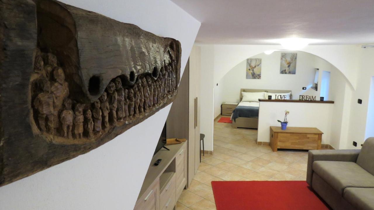 Lo Gnomo Sotto Al Glicine Apartment Chatillon Ngoại thất bức ảnh